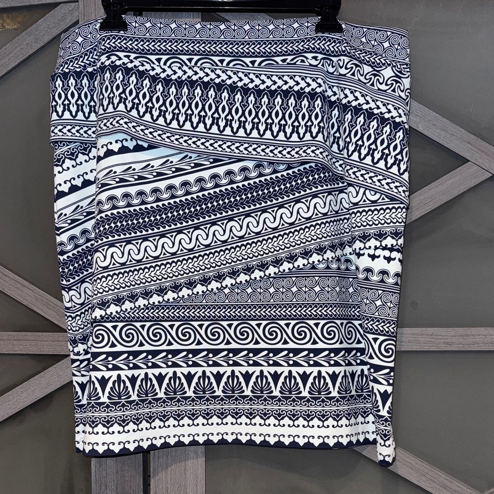 J. McLaughlin Navy and White Patterned Skirt